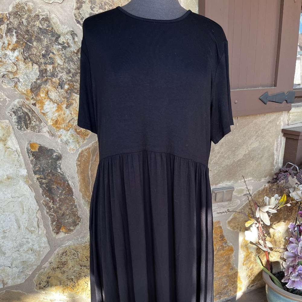 Poseshe Black Knit Short Sleeve Dress - Size 2XL New with tags